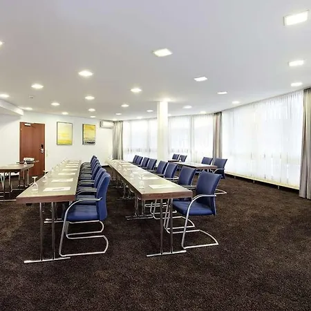 Hotel Loftstyle Gerlingen, Sure Collection By Western 3*