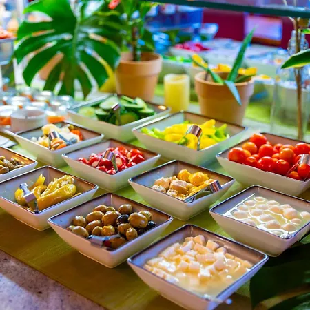 Loftstyle Gerlingen, Sure Collection By Western Gerlingen